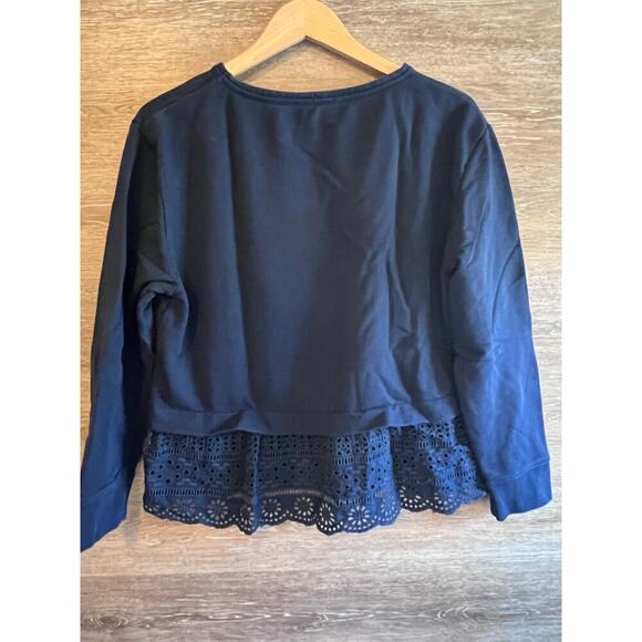 J Crew Women Top Sz Large Navy Blue Eyelet Hem Preppy Long Sleeves Cotton Poplin - Picture 7 of 8